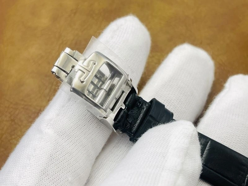 JAEGER-LECOULTRE Watches GoAnywhere 185831