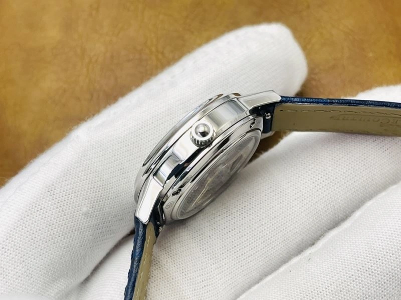 JAEGER-LECOULTRE Watches Upgraded 185814