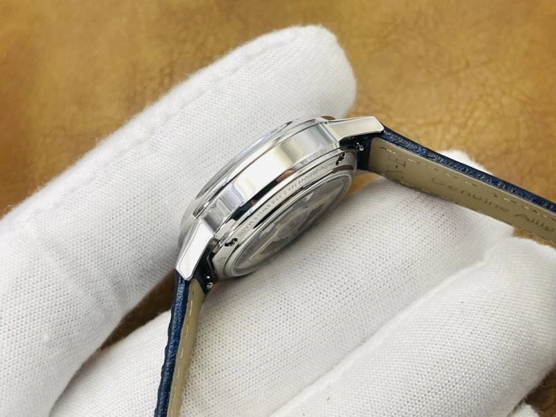 JAEGER-LECOULTRE Watches Upgraded 185814
