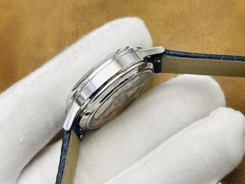 JAEGER-LECOULTRE Watches Sleek 185820