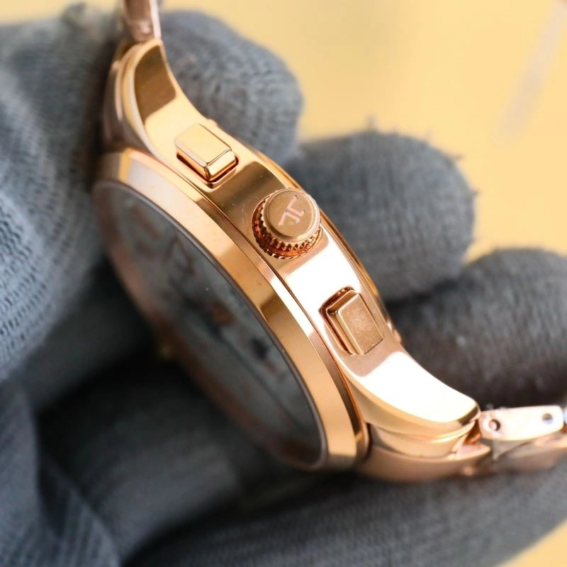 Versatile JAEGER-LECOULTRE Watches 185813