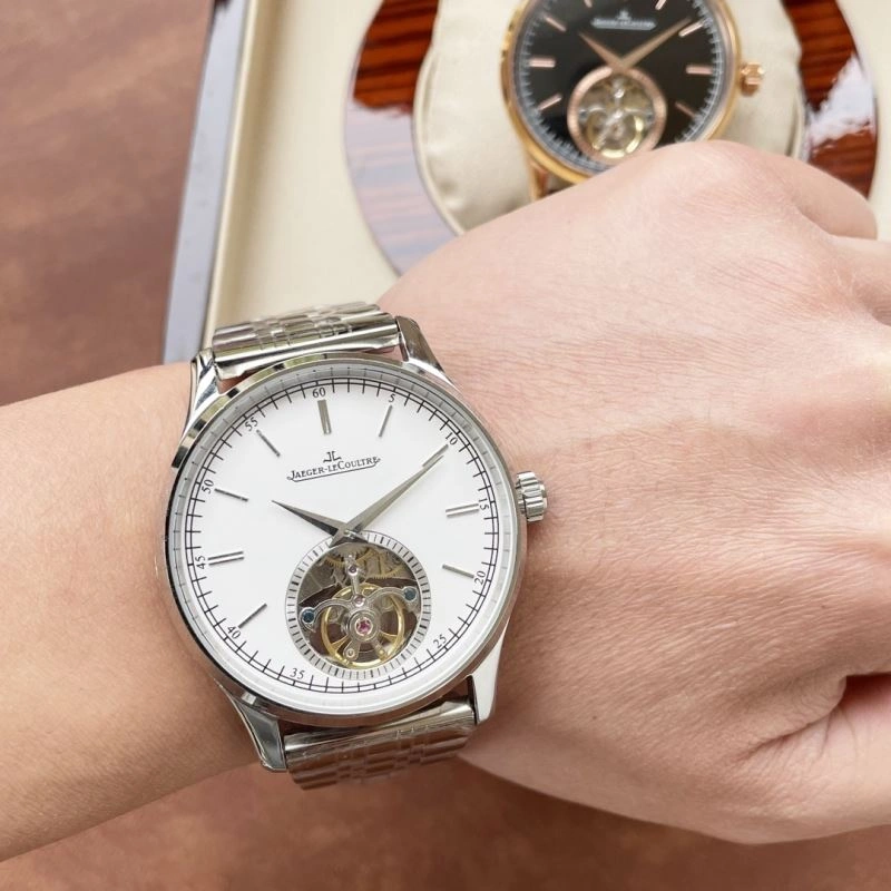 Effortless JAEGER-LECOULTRE Watches 186013