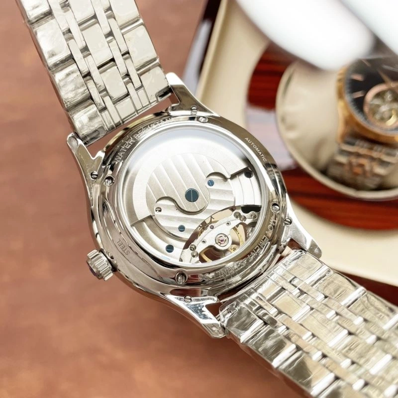 Effortless JAEGER-LECOULTRE Watches 186013