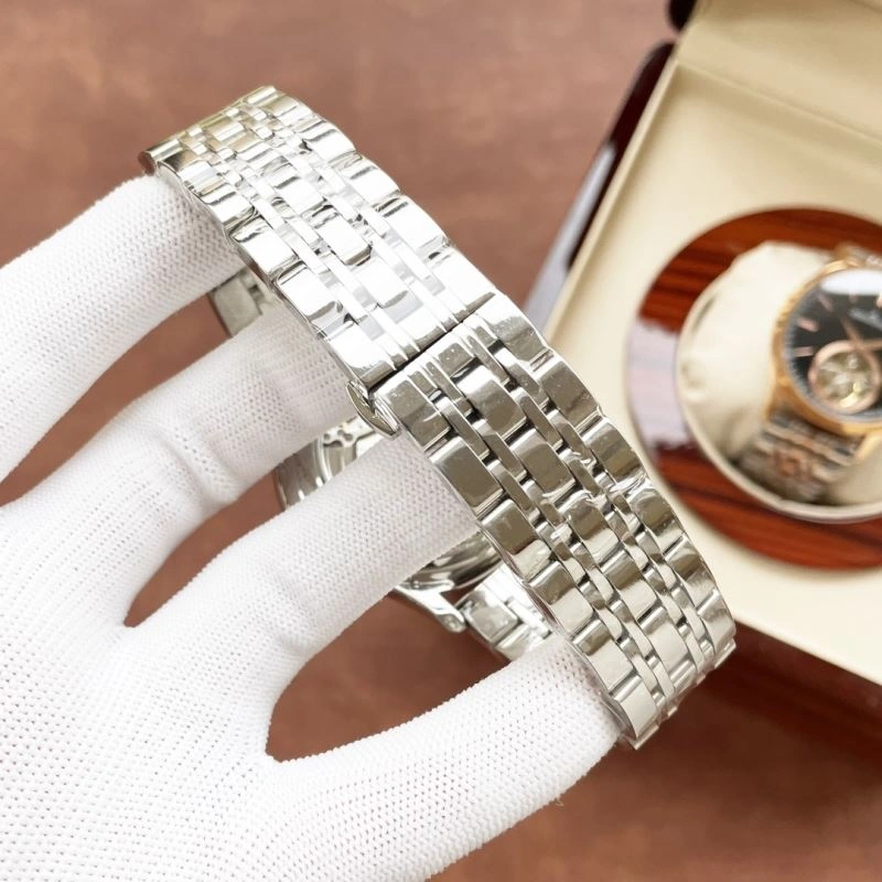 Effortless JAEGER-LECOULTRE Watches 186013