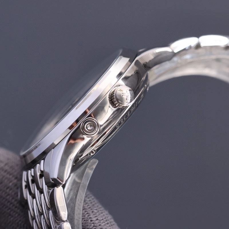 Sophisticated JAEGER-LECOULTRE Watches 185981