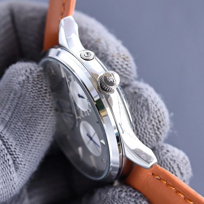 JAEGER-LECOULTRE Watches DailyWear 185979