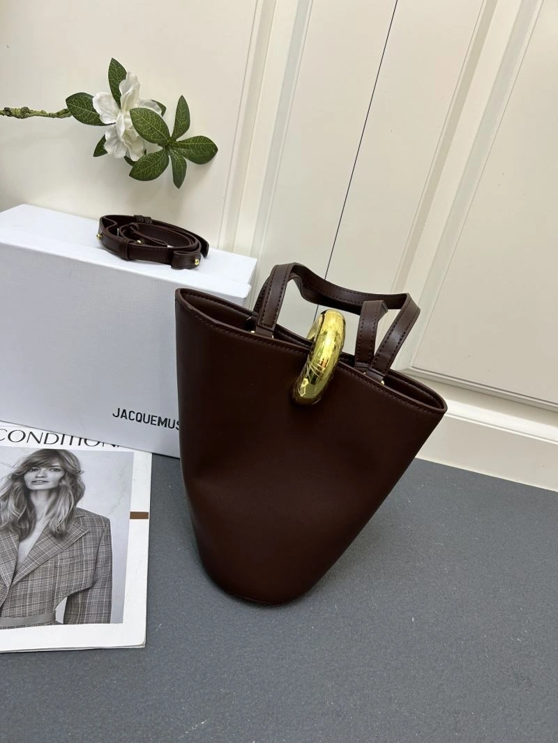 Thermal Jacquemus Bucket Bags 83951