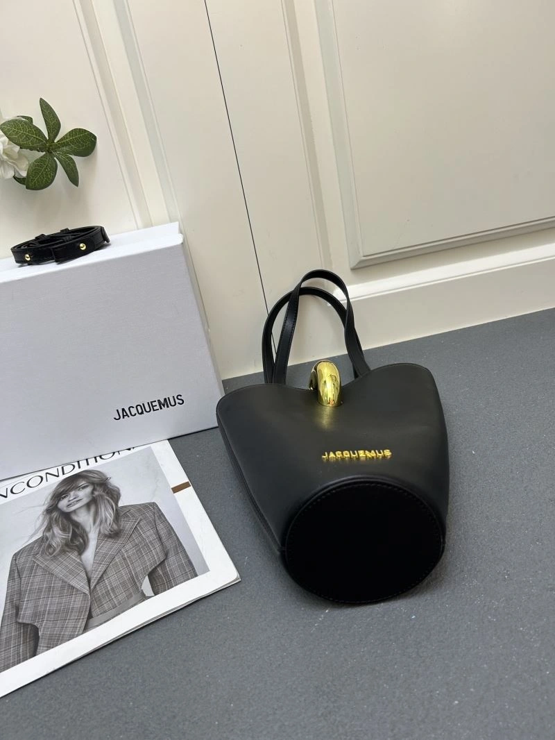 Jacquemus Bucket Bags Resilient 83945