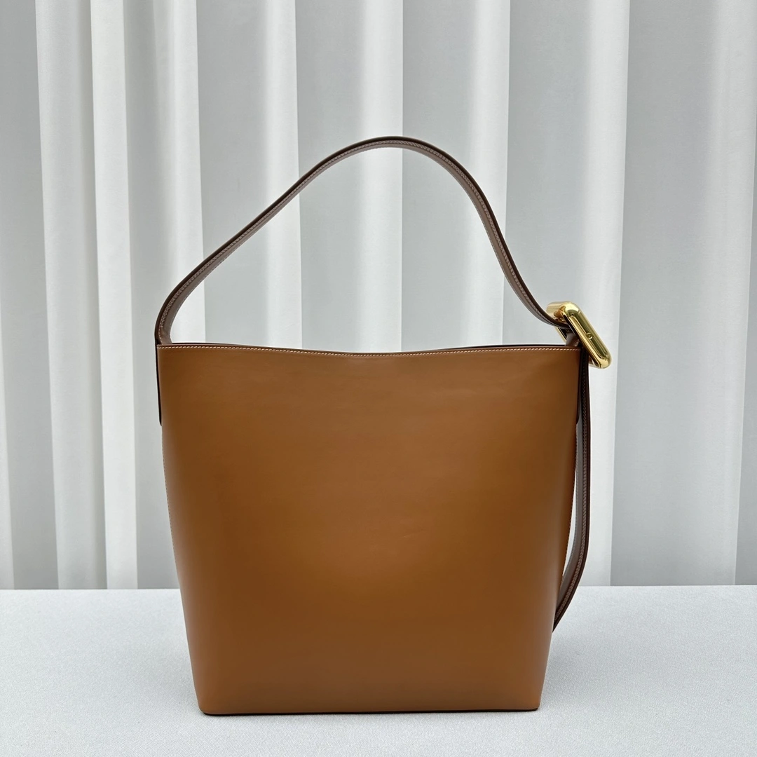 Jacquemus Bucket Bags Sustainable 69610