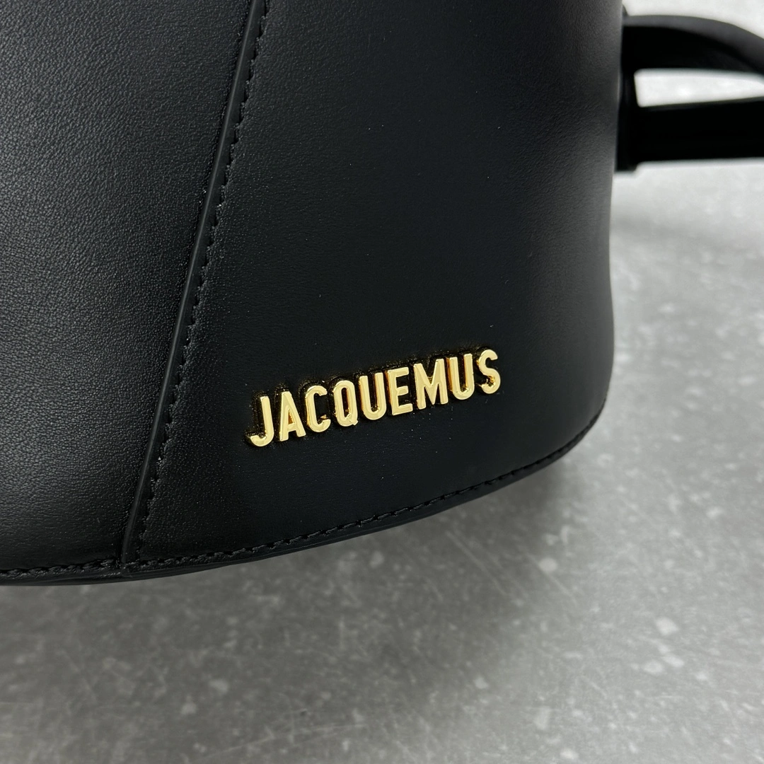 Jacquemus Bucket Bags MultiPurpose 69613
