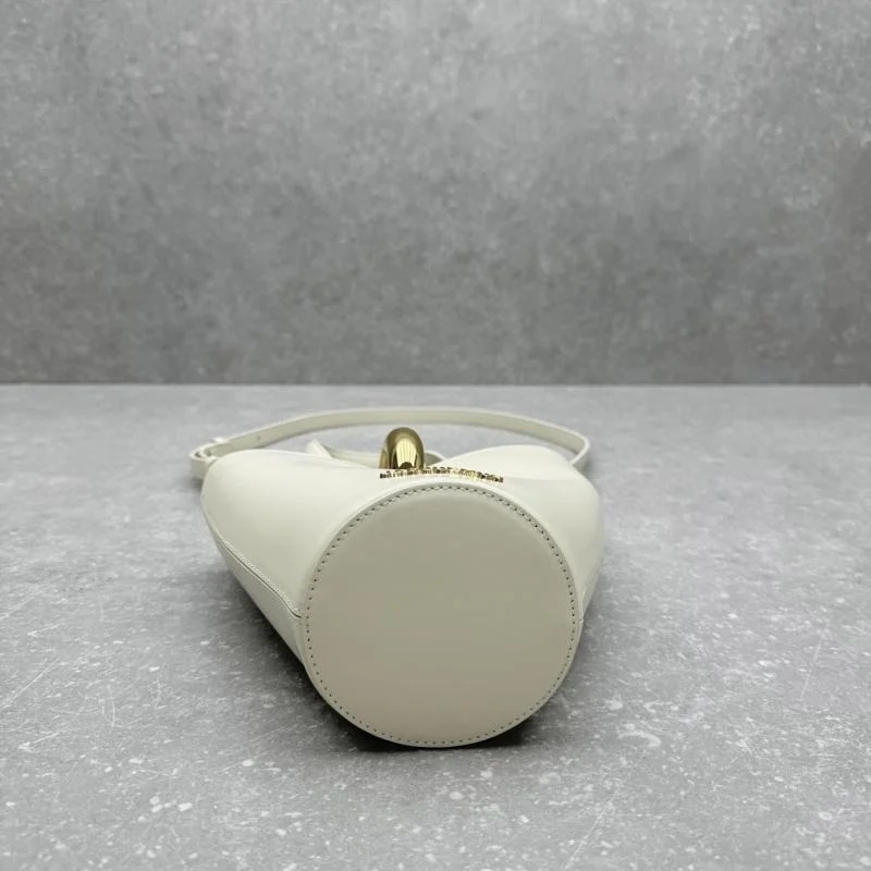 Jacquemus Bucket Bags ZipUp 55763