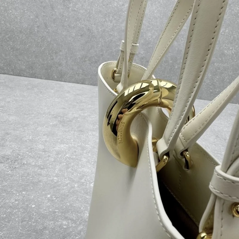 Jacquemus Bucket Bags ZipUp 55763