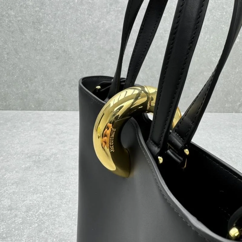 Compact Jacquemus Bucket Bags 55760