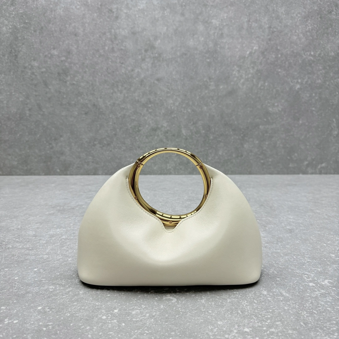 Jacquemus Satchel Bags Breathable 69659