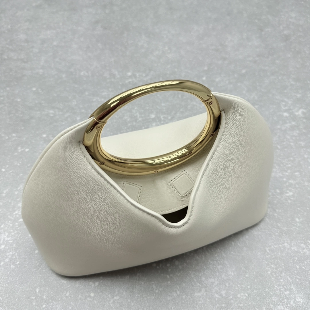 Jacquemus Satchel Bags Breathable 69659