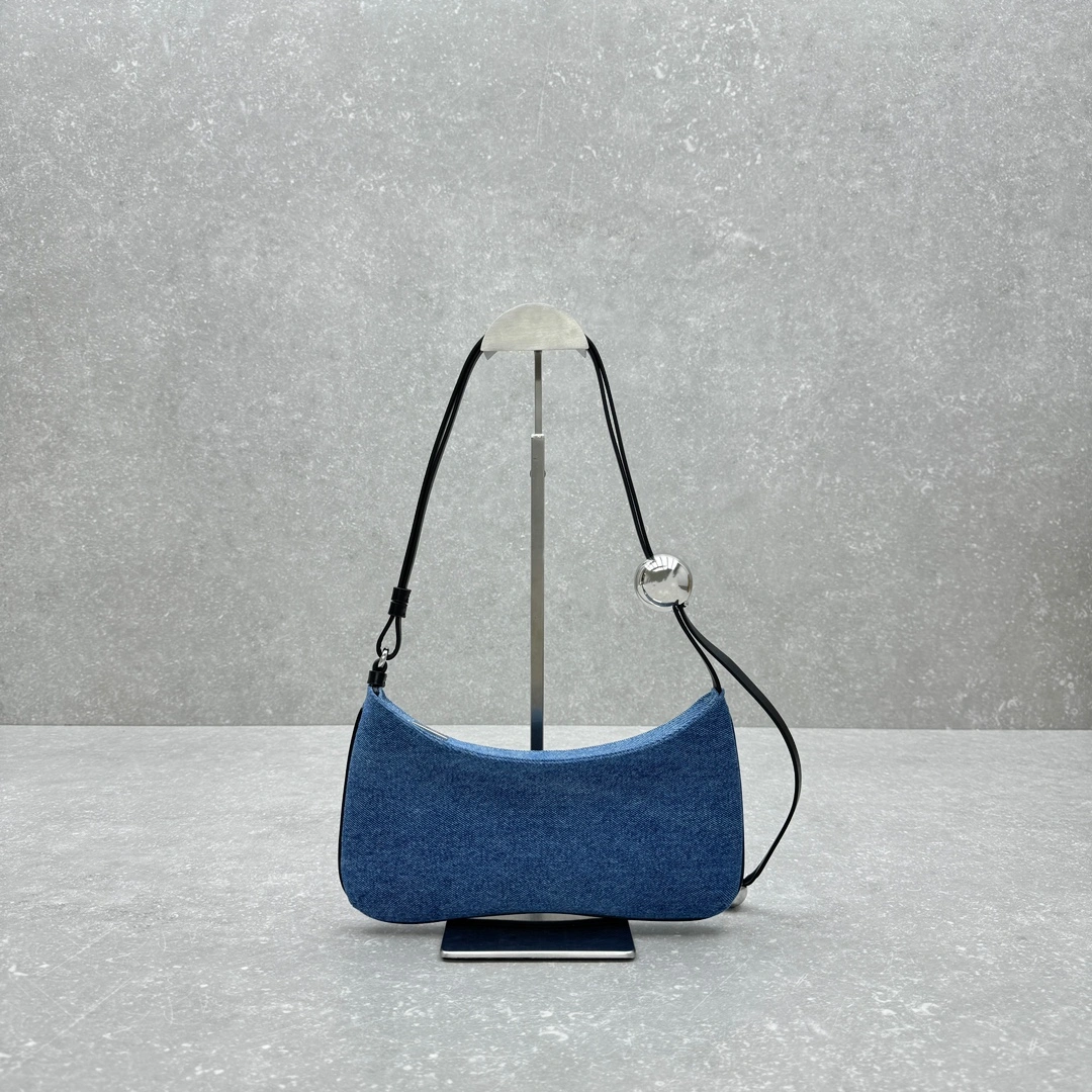 WellDesigned Jacquemus Satchel Bags 69607