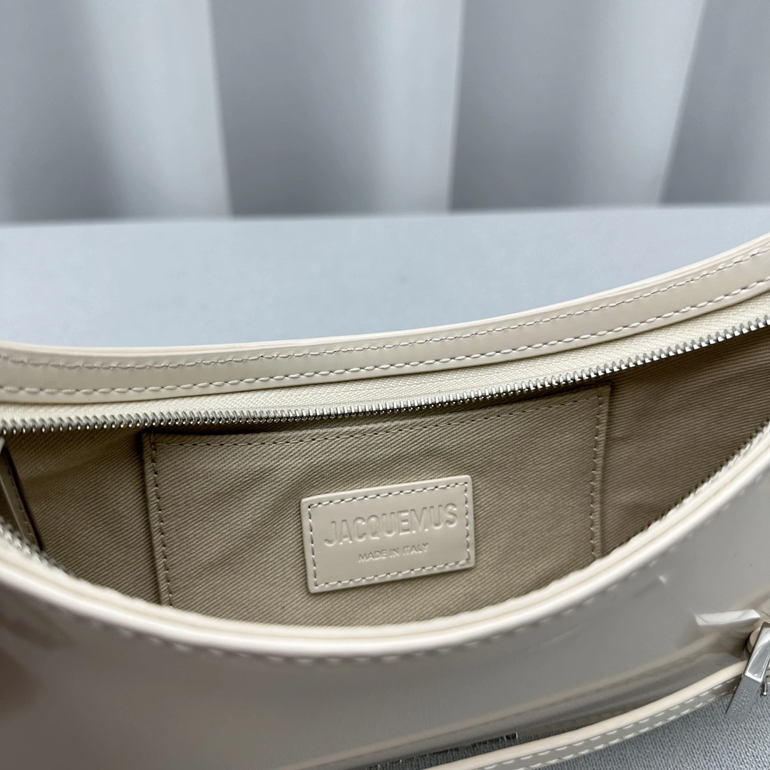 Jacquemus Satchel Bags MoistureWicking 69606