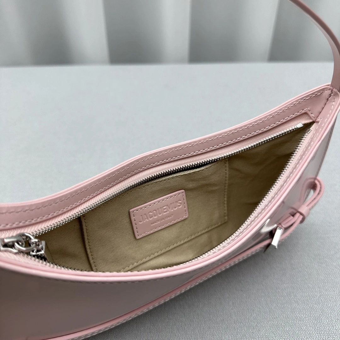 SmoothTexture Jacquemus Satchel Bags 69604