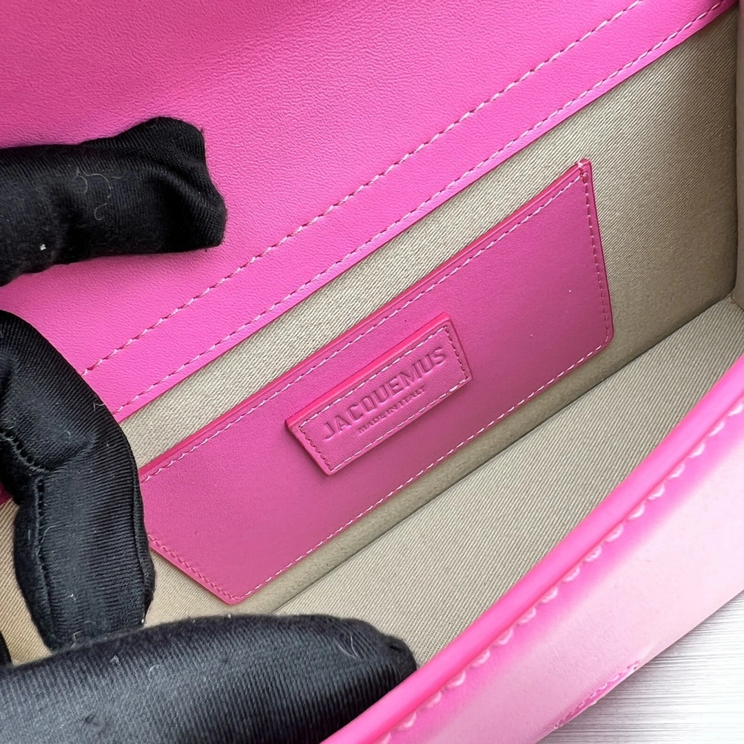 Jacquemus Satchel Bags Timeless 69598
