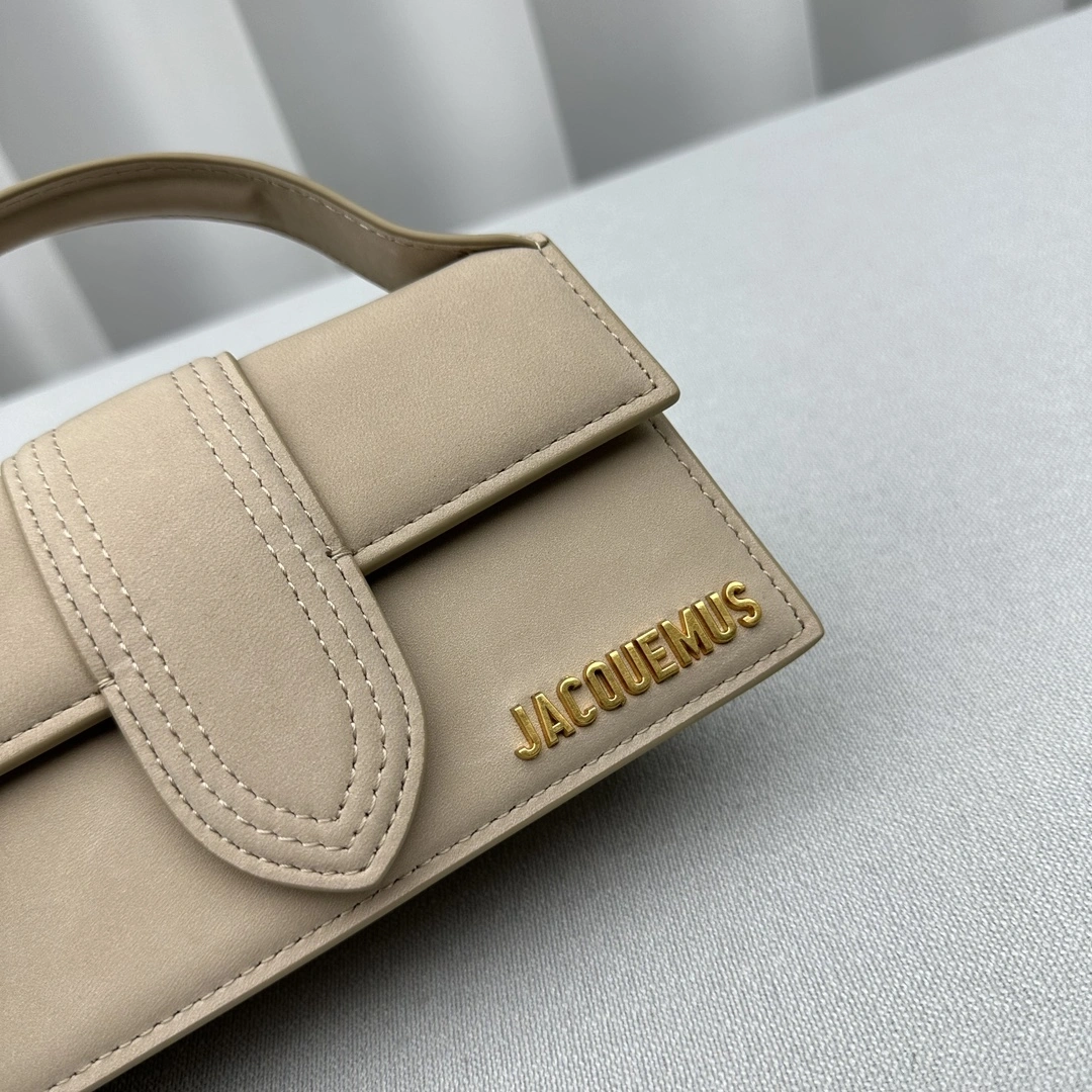 TechFriendly Jacquemus Satchel Bags 69591