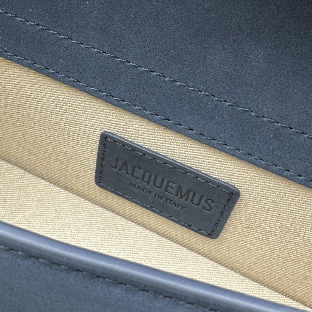 Compact Jacquemus Satchel Bags 69599