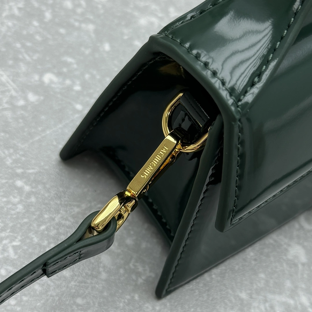 Jacquemus Satchel Bags UrbanStyle 69580