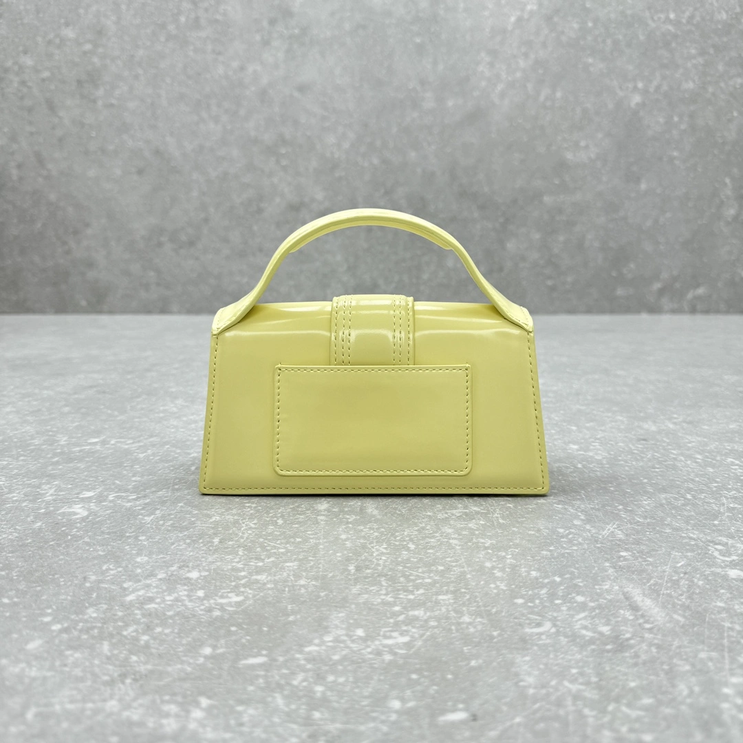 Breathable Jacquemus Satchel Bags 69576