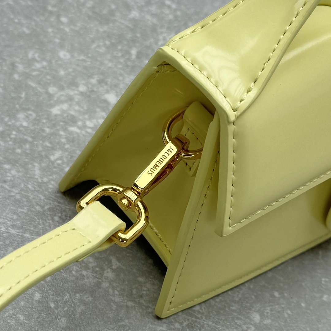Breathable Jacquemus Satchel Bags 69576