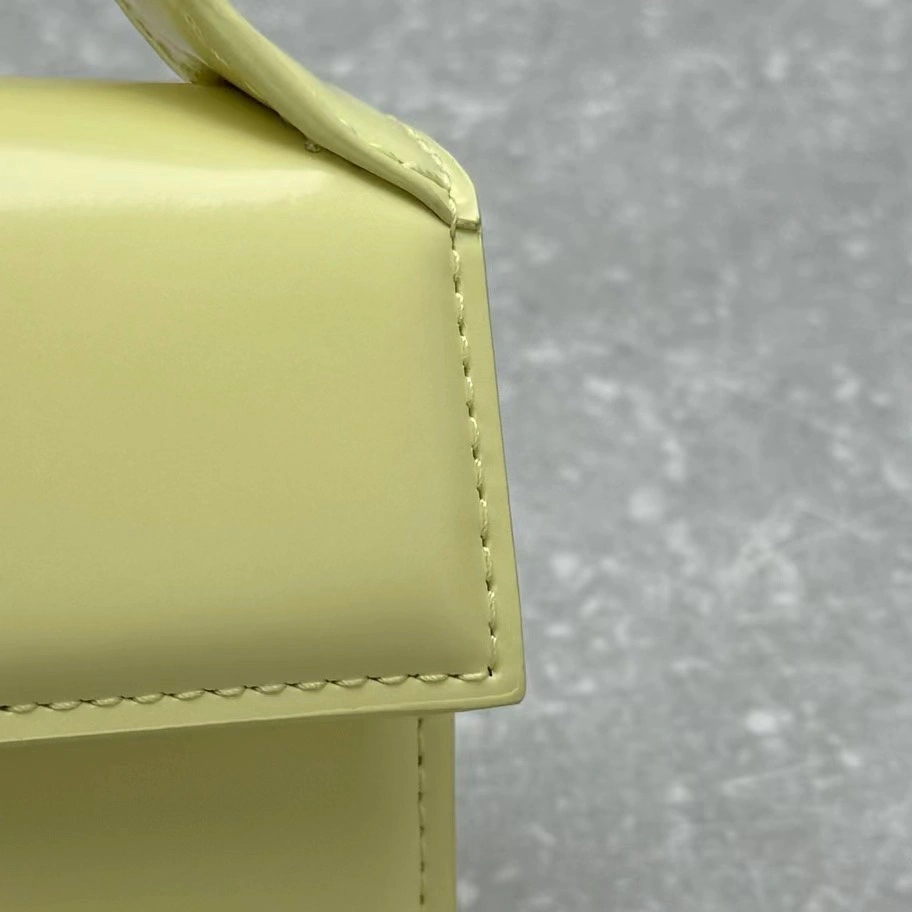 Breathable Jacquemus Satchel Bags 69576