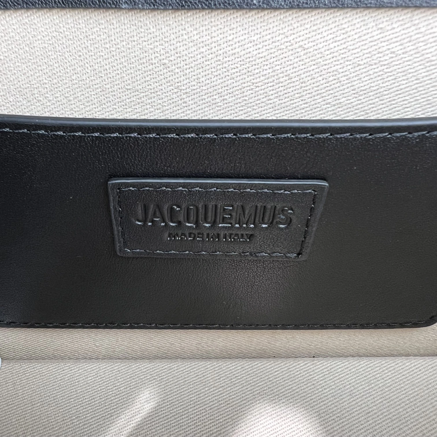 ModernLook Jacquemus Satchel Bags 69578