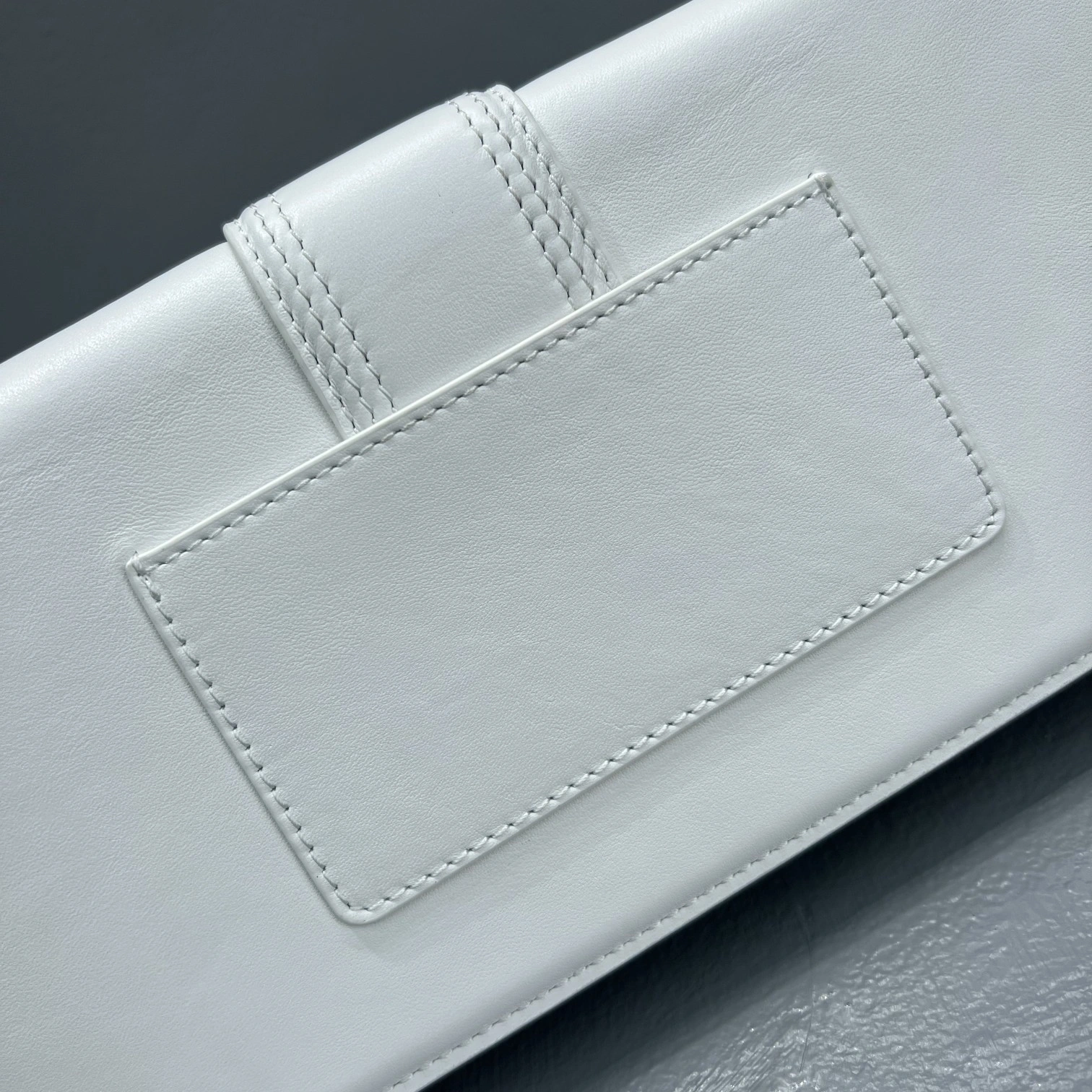 Minimalist Jacquemus Satchel Bags 69575