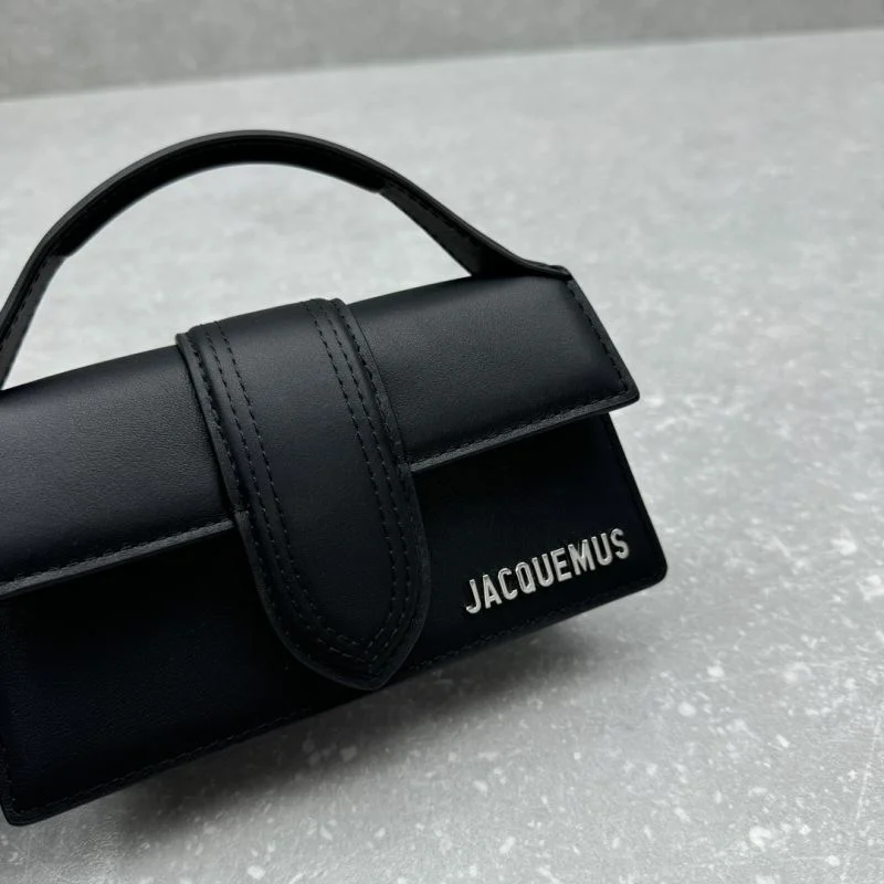 Jacquemus Satchel bags Sophisticated 55752
