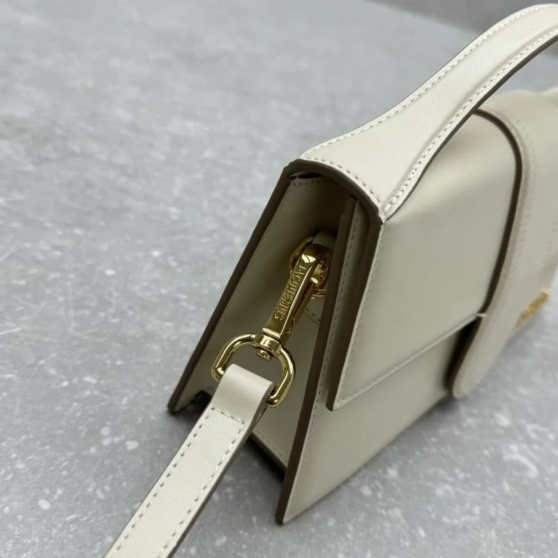 HighPerformance Jacquemus Satchel bags 55733
