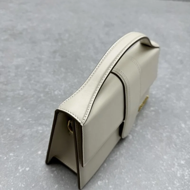HighPerformance Jacquemus Satchel bags 55733
