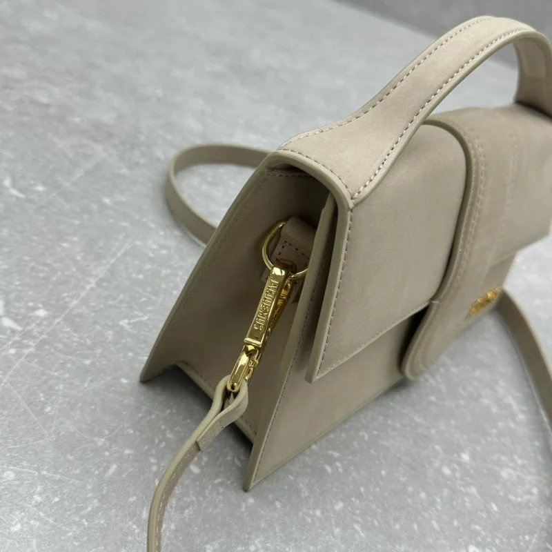 Jacquemus Satchel bags Casual 55780