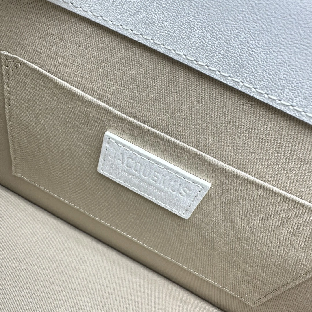 Thermal Jacquemus Top Handle Bags 69567
