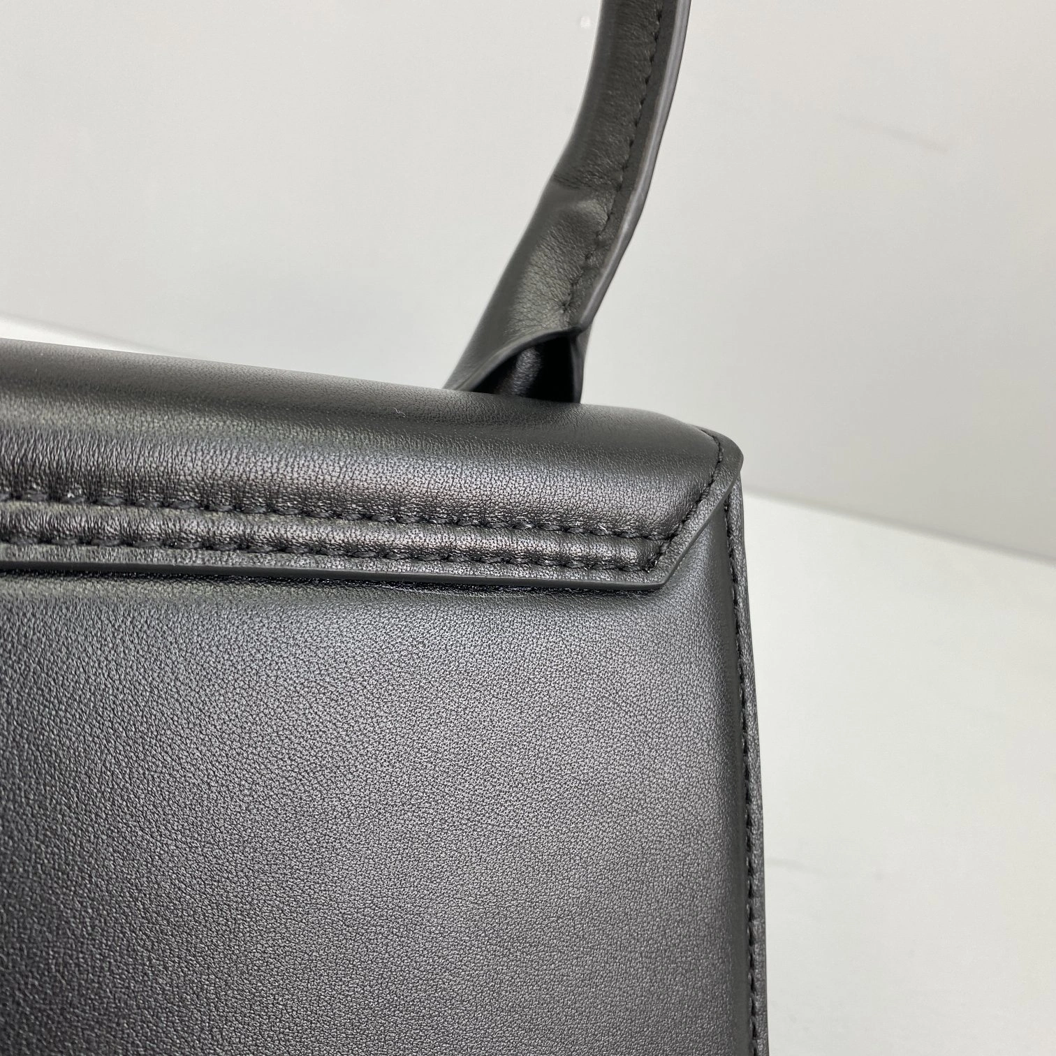 Jacquemus Top Handle Bags Supportive 69558
