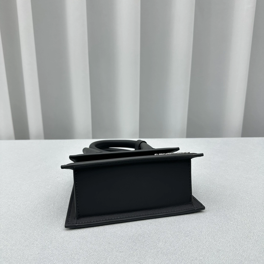 Jacquemus Top Handle Bags Affordable 69550