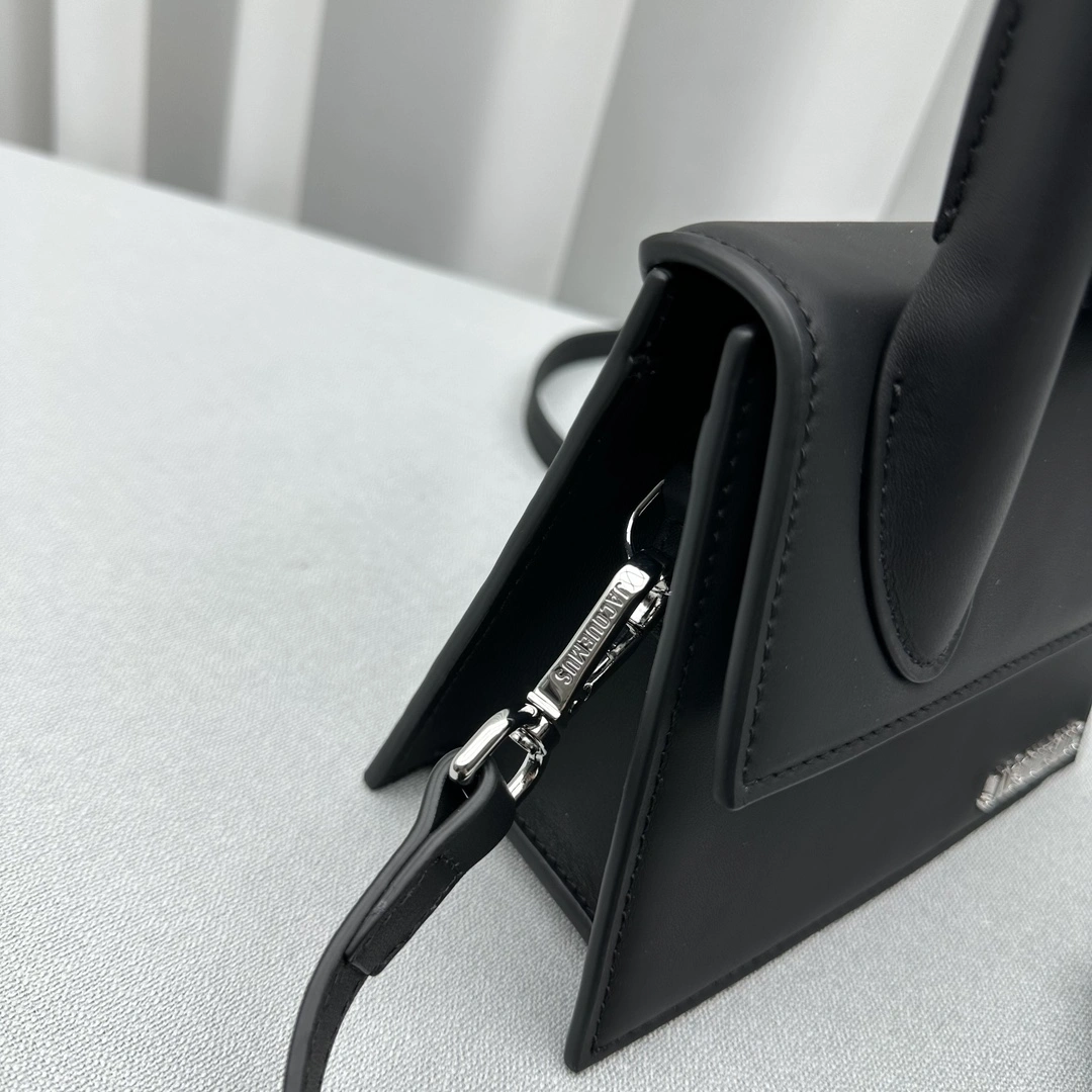 Jacquemus Top Handle Bags Affordable 69550