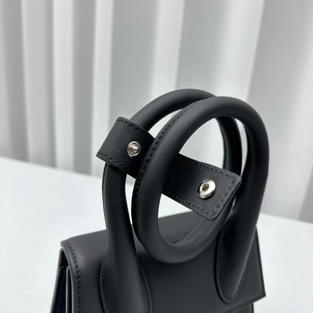 Jacquemus Top Handle Bags Affordable 69550