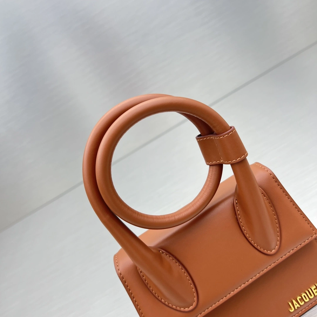Bright Jacquemus Top Handle Bags 69582