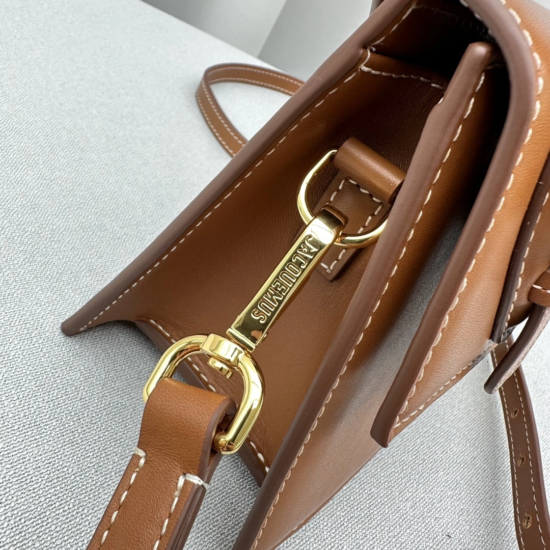 Jacquemus Top Handle Bags EasyMatch 69547