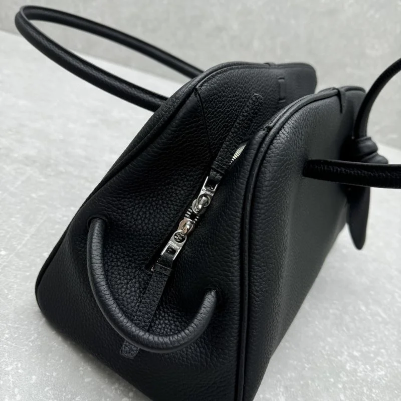 Compact Jacquemus Top Handle Bags 55708