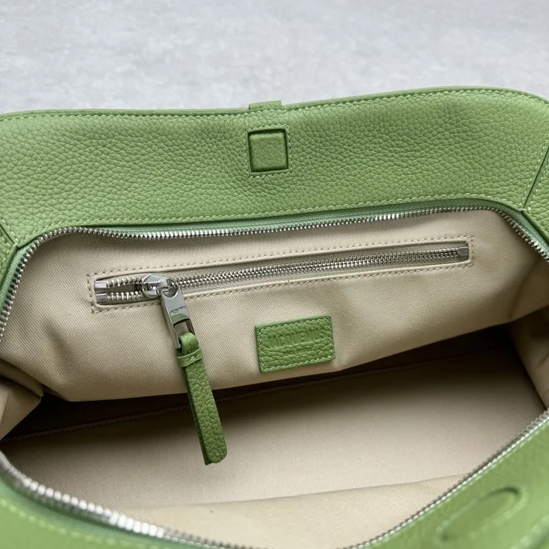 FashionForward Jacquemus Top Handle Bags 55749