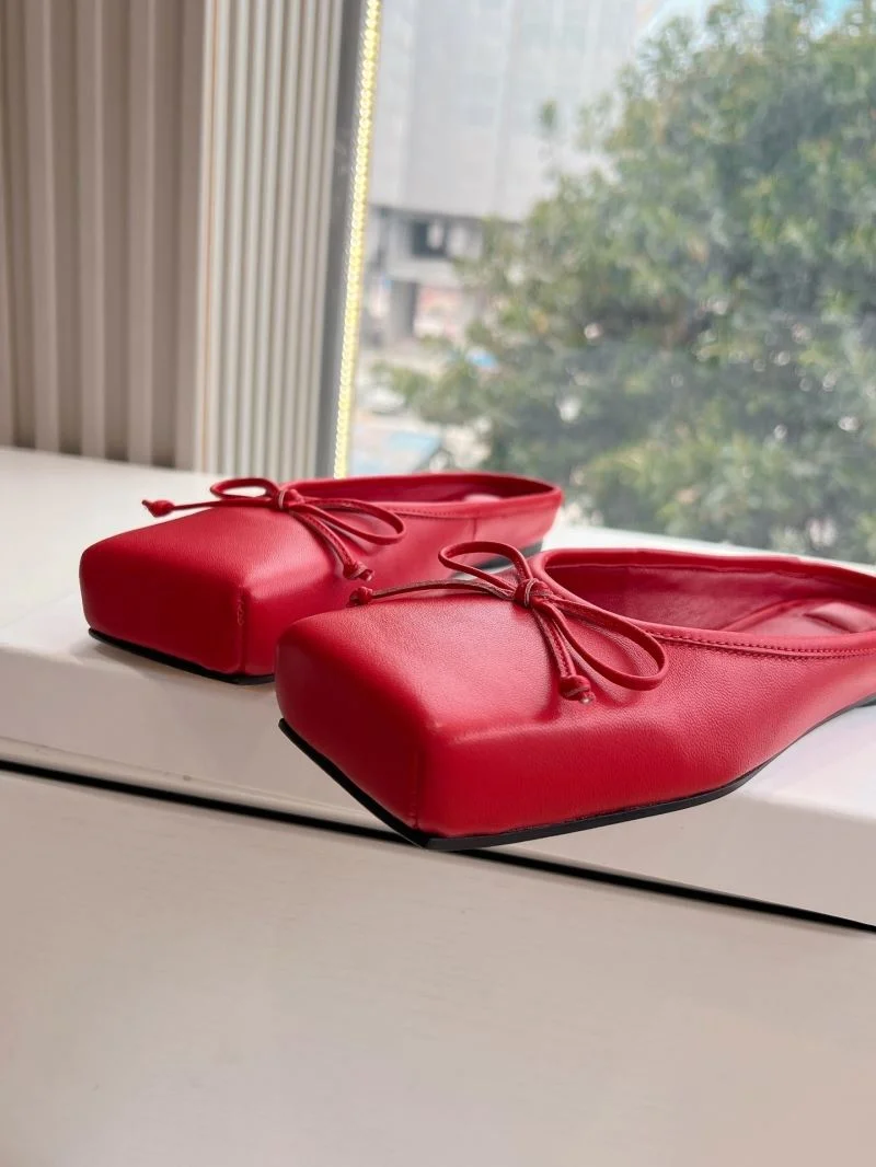 RelaxedFit Jacques Sandals 9982