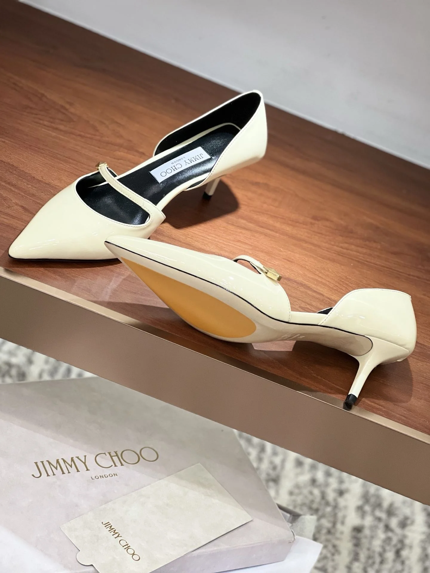 Bright Jimmy Choo Sandals 7970