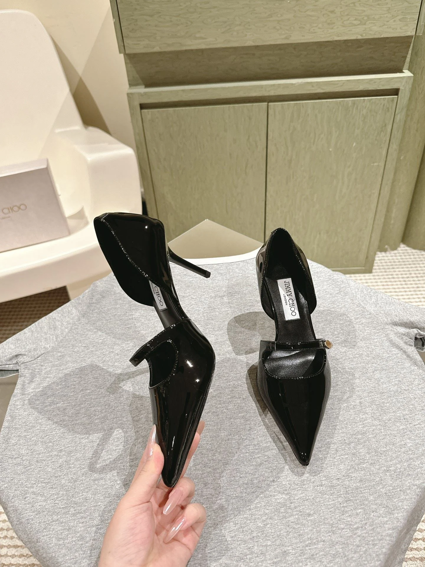 Breathable Jimmy Choo Sandals 7977