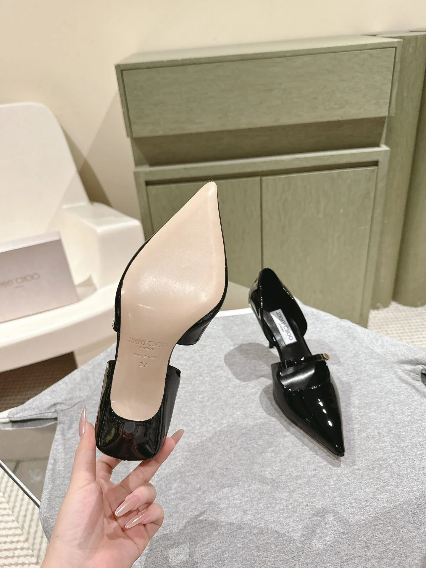 Breathable Jimmy Choo Sandals 7977