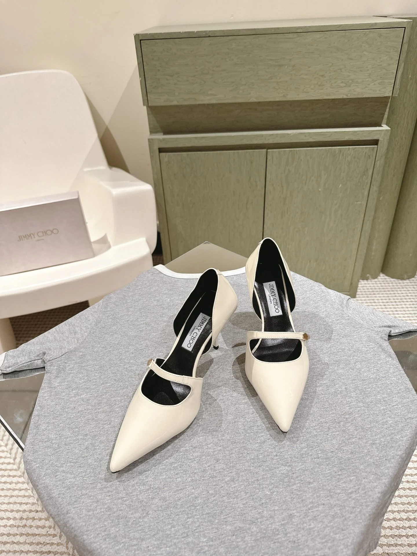 WeatherProof Jimmy Choo Sandals 7947