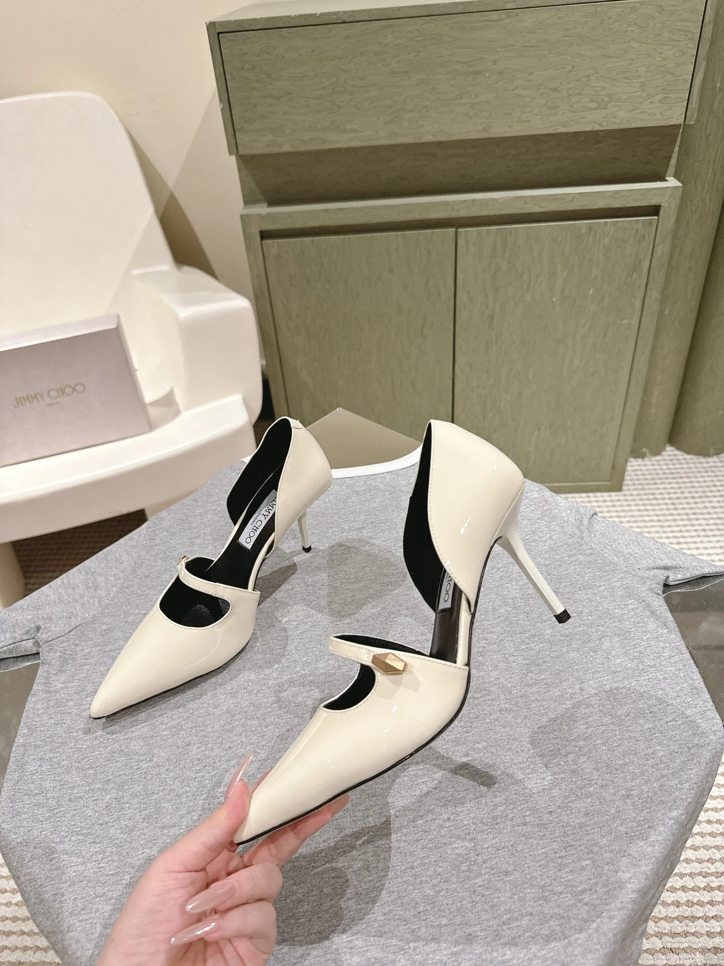 WeatherProof Jimmy Choo Sandals 7947